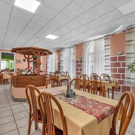 Lazensky Dum Erika Hotel Františkovy Lázně